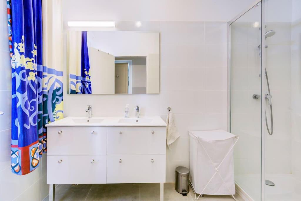 Appartement Place Des Halles Sète Buitenkant foto